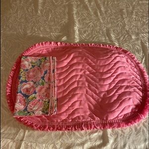 4 Pink Place Mats & 4 Floral Napkins washable